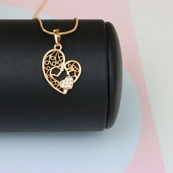 "Rose Gold Heart Pendant Featuring Mother & Child with Crystal Accent, XPPT1864 - Picture 5 of 13